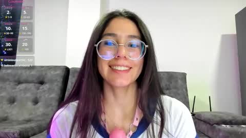 Emma online show from December 16, 3:35 am