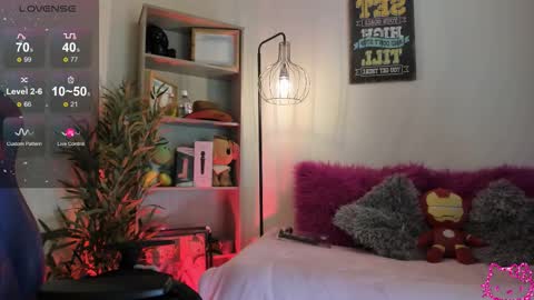 EMMA  online show from March 16, 7:07 pm