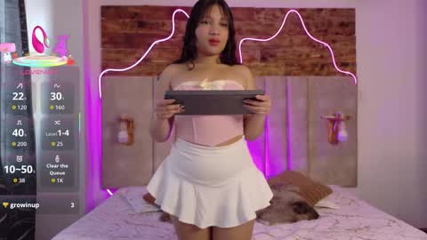 emma_visconti online show from October 27, 12:49 pm