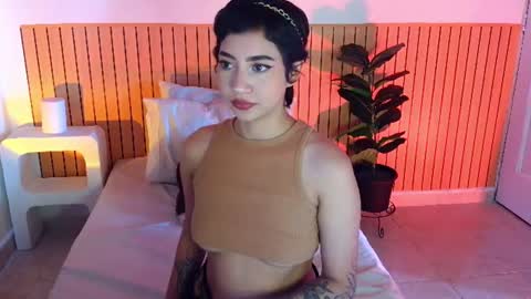 Emma web online show from June 16, 3:38 pm