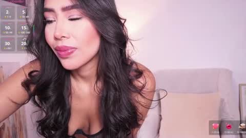 emmaa__9 online show from June 20, 12:11 pm