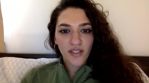 Snapshot of emmababy2322 chatting on January 23, 7:51 pm Emma online show from January 23, 7:51 pm