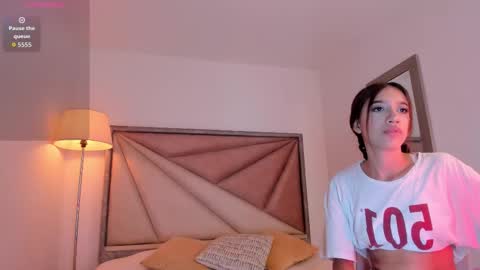 Emma  online show from November 25, 6:18 pm