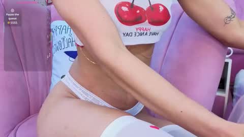 emma cortez online show from October 13, 12:51 pm