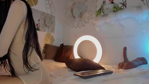 Emma Duque online show from January 15, 11:46 pm