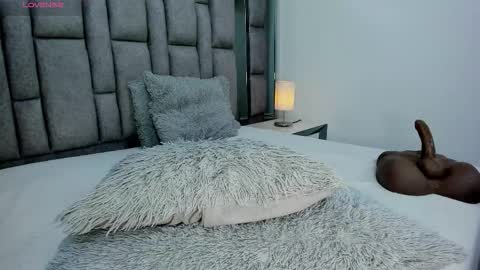 EMMA HILL online show from November 23, 12:47 pm