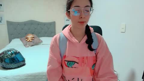 Emmas Room online show from February 8, 11:02 am