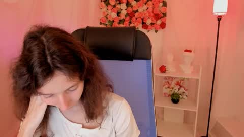 Snapshot of emmanuellbrown chatting on September 20, 12:19 pm emmanuellbrown online show from September 20, 12:19 pm