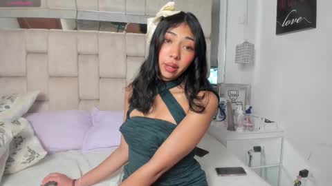 Emma online show from March 19, 6:52 am