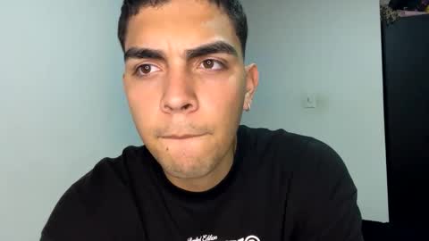 emmett_00 online show from October 15, 4:38 am
