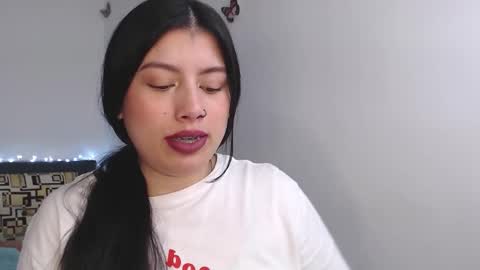 Snapshot of emmi_0 chatting on October 18, 1:54 am Emily Independent model online show from October 18, 1:54 am