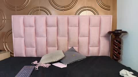 Emmily keller online show from May 23, 1:18 pm