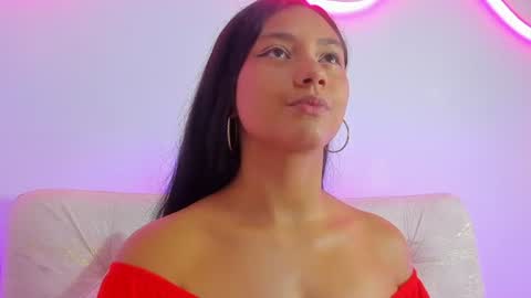 EMMILY online show from June 15, 2:09 pm