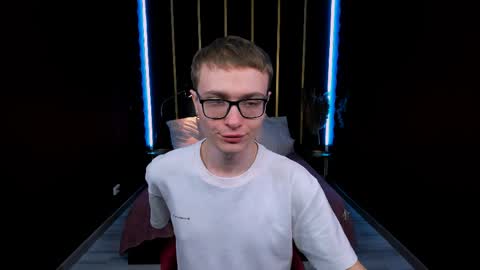 Emmit online show from April 7, 10:28 am