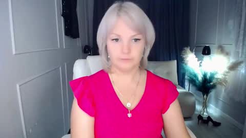 emmmam online show from October 28, 10:49 am