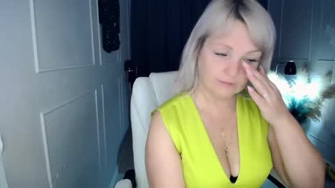 emmmam online show from April 13, 5:55 am