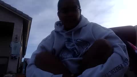 Emms online show from February 16, 3:38 pm