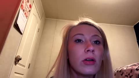 emmwarr1514 online show from March 4, 12:18 am