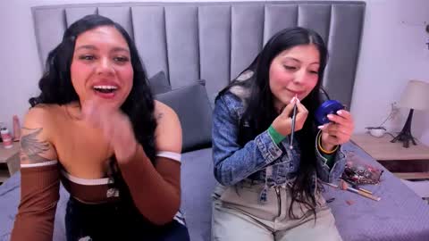 Emily  Laila  online show from October 13, 12:29 pm