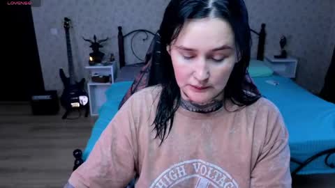 Emmy Bright     50  online show from June 5, 5:35 am