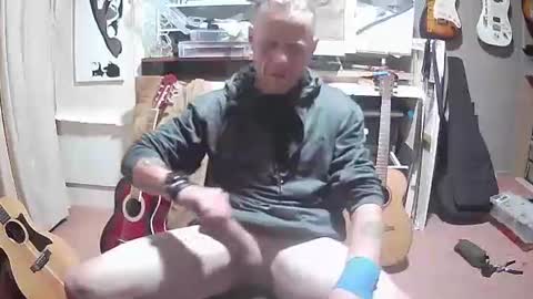 empirikal1 online show from December 22, 5:31 pm