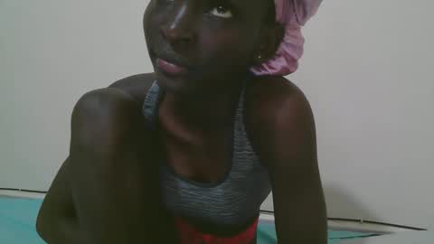 empress_ivy1 online show from May 17, 4:27 pm