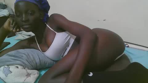 empress_ivy1 online show from May 12, 6:17 pm