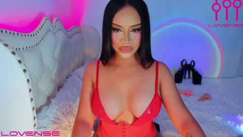 QUEEN SOFIA online show from July 16, 8:23 pm