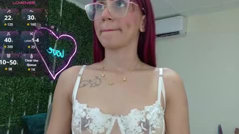 Emy online show from March 5, 3:54 pm