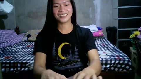 I am MITCH online show from February 6, 12:11 am