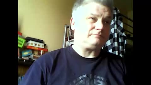 englishguysurrey online show from April 19, 6:10 pm