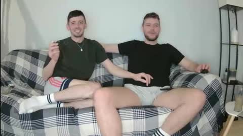 Englishladxxx online show from March 30, 11:49 pm