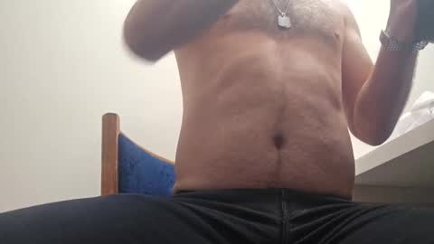 Happy online show from May 7, 8:21 am