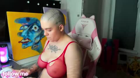 enigmastella online show from January 5, 5:27 pm