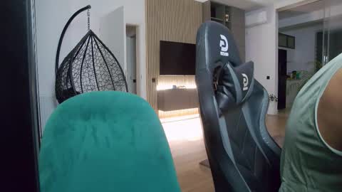 Erik online show from September 29, 7:24 pm