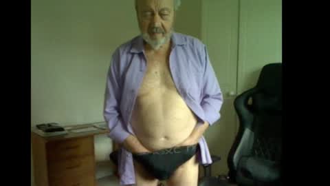 Snapshot of erasmus_d chatting on September 23, 5:30 pm erasmus_d online show from September 23, 5:30 pm