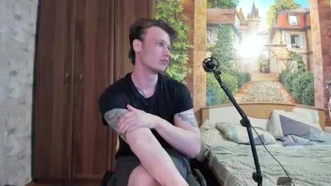 Snapshot of eric_the_vikking chatting on October 1, 2:27 pm Eric online show from October 1, 2:27 pm