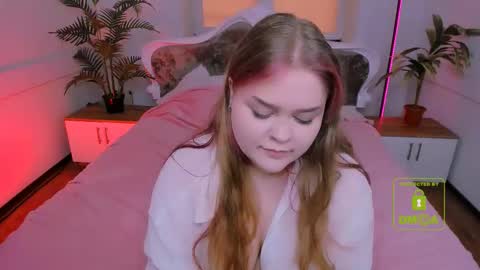 erica_love_ online show from October 21, 7:02 am