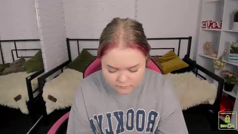 Snapshot of erica_love_ chatting on October 11, 6:18 am erica_love_ online show from October 11, 6:18 am