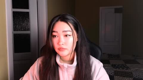 Erica Wayne online show from January 5, 6:24 am