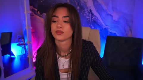 Erica online show from May 5, 6:41 am