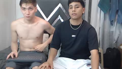 Snapshot of erick_de_rossee chatting on January 6, 10:58 pm erick_de_rossee online show from January 6, 10:58 pm