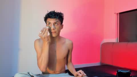 erick online show from June 24, 5:03 am