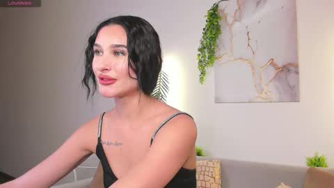 erika_flame online show from October 1, 7:07 am