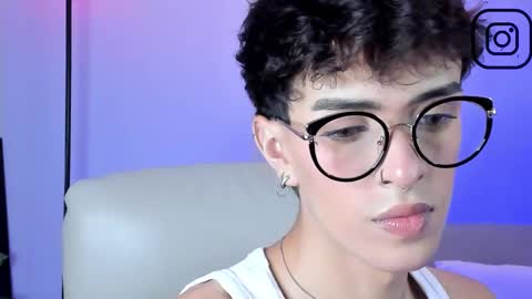   online show from November 21, 11:47 pm