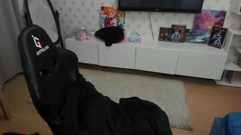 Snapshot of ermak_reborn chatting on September 24, 1:56 am Max online show from September 24, 1:56 am