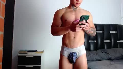 Eros online show from February 18, 7:02 pm