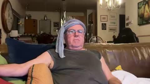 eros online show from February 22, 11:46 pm