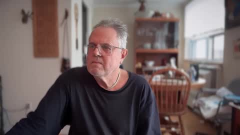 eros online show from February 5, 6:15 pm