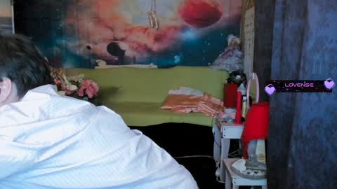 Snapshot of erotic_dessire chatting on January 26, 10:35 pm Eve online show from January 26, 10:35 pm